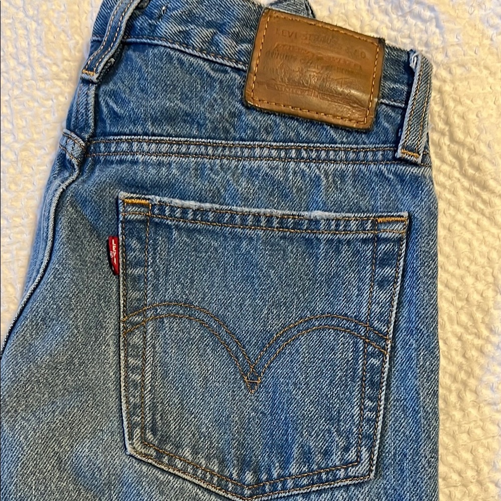 Classic Blue Distressed Women Jeans Levi’s - Picture 11 of 11